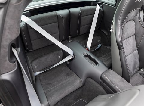 Porsche 911 Targa 4 GTS (991.2) 15