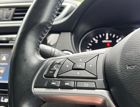 Nissan Qashqai 1.6 Qashqai Tekna dCi 5dr 21