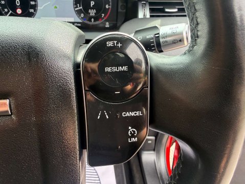 Land Rover Discovery Sport 2.0 Discovery Sport SE Auto 4WD 5dr 37
