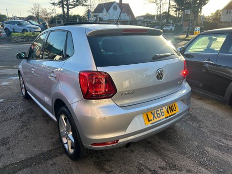 Volkswagen Polo 1.0 TSI BlueMotion Tech SEL DSG Euro 6 (s/s) 5dr 9