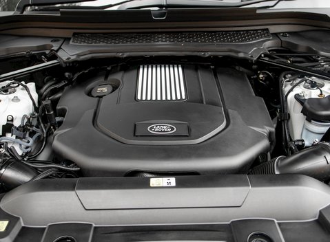 Land Rover Range Rover Sport 3.0 SDV6 HSE Dynamic 30