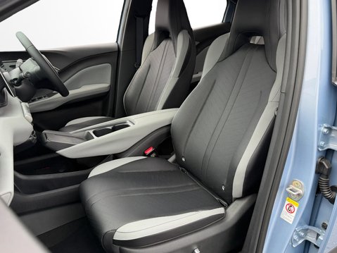 BYD Dolphin Surf 115kW Comfort 43kWh 5dr Auto 19