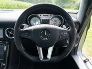 Mercedes-Benz SLS AMG 12