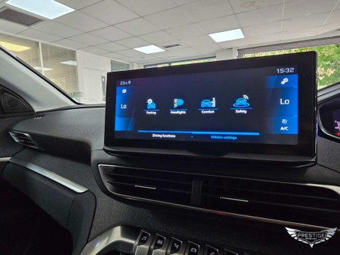 Peugeot 3008 1.5 BlueHDi Allure Premium Euro 6 (s/s) 5dr 83