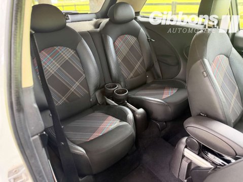 Mini Paceman 1.6 Paceman Cooper D 3dr 23