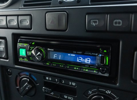 Land Rover Defender 90 XS 19