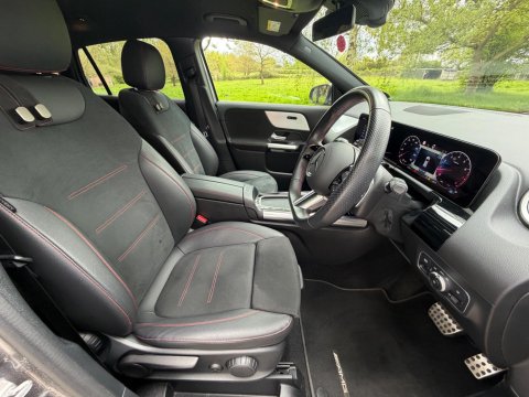 Mercedes-Benz GLA GLA 200 AMG LINE PREMIUM 29