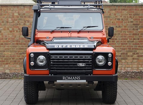 Land Rover 90 Adventure 23