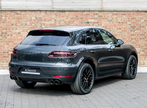 Porsche Macan GTS 7