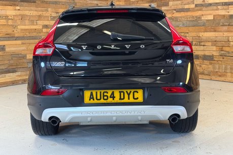 Volvo V40 1.6 T4 Lux Hatchback 5dr Petrol Powershift Euro 5 (s/s) (180 ps) 6