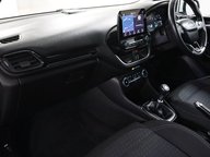 Ford Fiesta TITANIUM 24