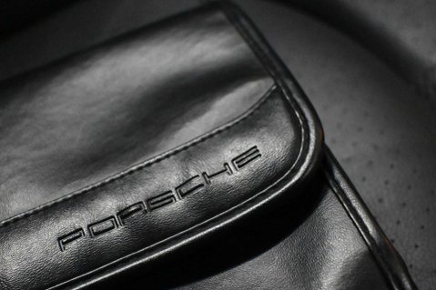 Porsche Cayman 2.7 Cayman 3dr 24