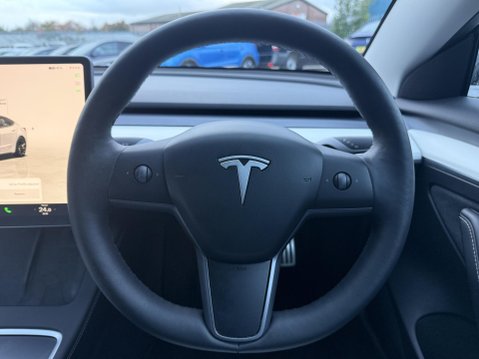 Tesla Model 3 (Dual Motor) Performance Saloon 4dr Electric Auto 4WDE (Performance Upgrade 33