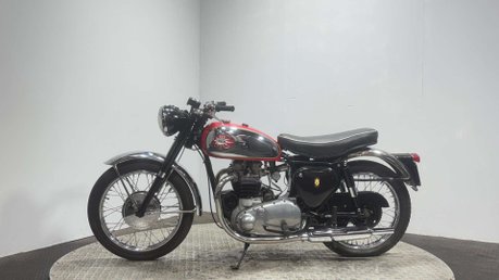 BSA A10 SUPER ROCKET 650 1961 GENUINE 7K BARN FIND CLASSIC BIKE 650CC 4