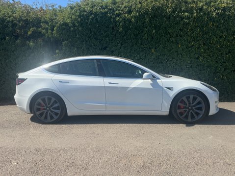 Tesla Model 3 (Dual Motor) Performance Saloon 4dr Electric Auto 4WDE (Performance Upgrade 34