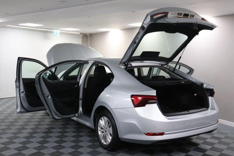 Skoda Octavia SE TECHNOLOGY TSI 21