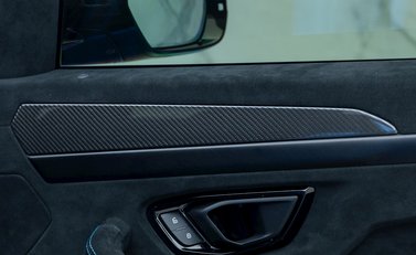 Lamborghini Urus Performante 25