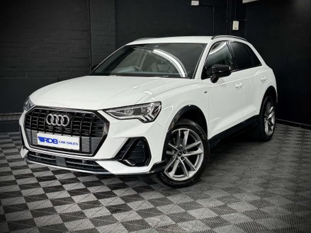 Audi Q3 2.0 Q3 Black Edition 35 TDI Semi-Auto 5dr