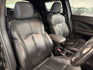 Nissan Juke 1.2 DIG-T Tekna SUV 5dr Petrol Manual Euro 6 (s/s) (115 ps) 37