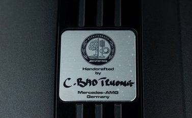 Mercedes-Benz SL Class SL63 AMG PERFORMANCE 41