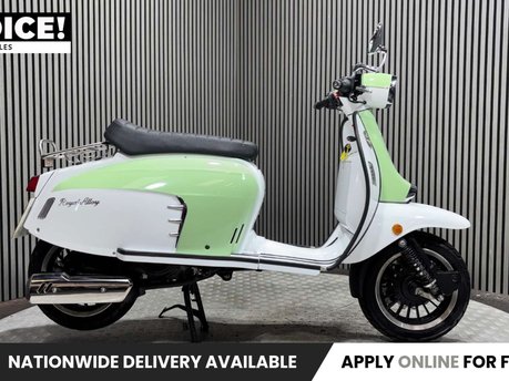 Royal Alloy GT 2020 ONLY 1K 1 OWNER SCOOTER LONG MOT MODERN RETRO 125CC
