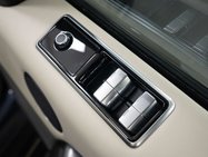 Land Rover Range Rover Sport 3.0 Range Rover Sport HSE Dynamic SDV6 Auto 4WD 5dr 16