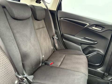 Honda Jazz 1.3 Jazz EX i-VTec 5dr 25