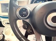 Smart Forfour 1.0 Proxy (Premium Plus) Hatchback 5dr Petrol Manual Euro 6 (s/s) (71 ps) 23