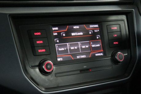 SEAT Arona TSI SE 37