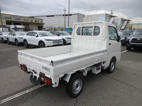 Daihatsu Hijet 4WD MANUAL 660cc KEI MINI TRUCK DELIVERY MILEAGE 4