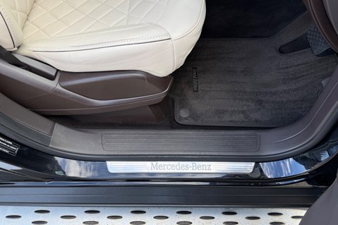 Mercedes-Benz GLS GLS 350 D 4MATIC GRAND EDITION -ACTIVE CURVE -REAR ENTERTAINMENT -2 OWNERS  44