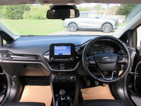 Ford Fiesta 1.0T EcoBoost Zetec Euro 6 (s/s) 5dr 15