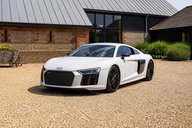 Audi R8 5.2 FSI V10 Plus S Tronic quattro Euro 6 (s/s) 2dr 1