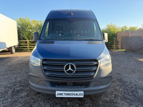 Mercedes-Benz Sprinter 2.0 315 CDI Progressive Panel Van 5dr Diesel Manual RWD L4 H2 Euro 6 (s/s) 3