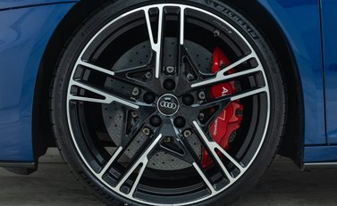 Audi R8 V10 PERFORMANCE CARBON BLACK 26