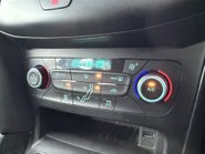 Ford Focus 1.5 TITANIUM TDCI 16