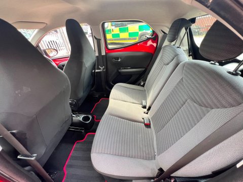 Toyota Aygo VVT-I X-PLAY 55