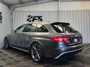 Audi RS4 4.2 FSI V8 Estate 5dr Petrol S Tronic quattro Euro 5 (450 ps) 37