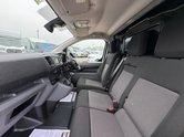 Peugeot Expert XLWB L3H1 [SOLD CM] Low Roof Professional Premium Air Con EURO 6 13