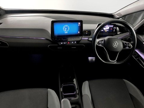 Volkswagen ID.3 Pro Performance 58kWh Business Hatchback 5dr Electric Auto (204 ps) Air Con 18