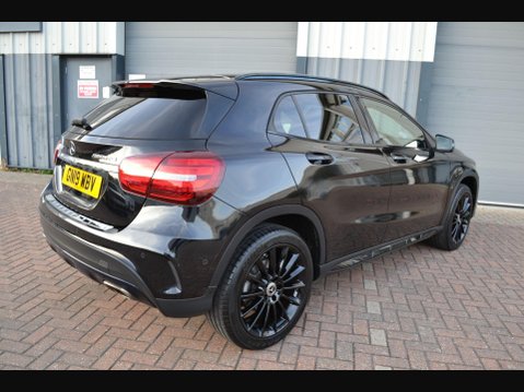 Mercedes-Benz GLA 1.6 GLA200 AMG Line Edition SUV 5dr Petrol 7G-DCT Euro 6 (s/s) (156 ps) 25