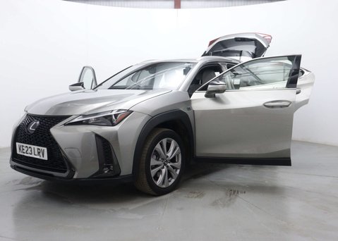 Lexus Ux 2.0 UX 250H F Sport Design 4x2 CVT 5dr 57