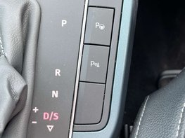 SEAT Arona 1.0 Arona Xperience Luxury EcoTSI Semi-Auto 5dr 56