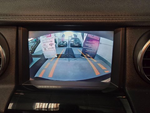 Land Rover Discovery 3.0 SD V6 HSE Auto 4WD Euro 5 5dr 39