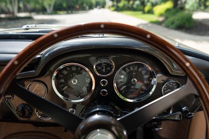 Aston Martin DB6 MKII Vantage Specification 19