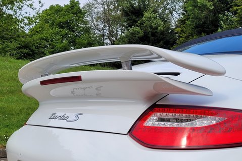 Porsche 911 997.2 TURBO S PDK 23