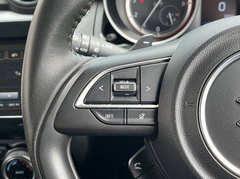 Suzuki Swift 1.2 Dualjet 83 12V Hybrid SZ5 5dr Auto 22