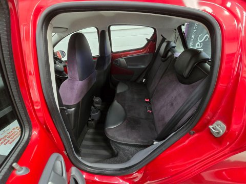 Toyota Aygo 1.0 VVT-i Ice Euro 5 5dr 28