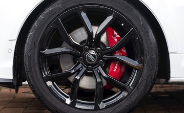 Land Rover Range Rover Sport 5.0 SVR 10