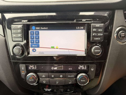 Nissan Qashqai 1.5 Qashqai N-Vision dCi 5dr 23